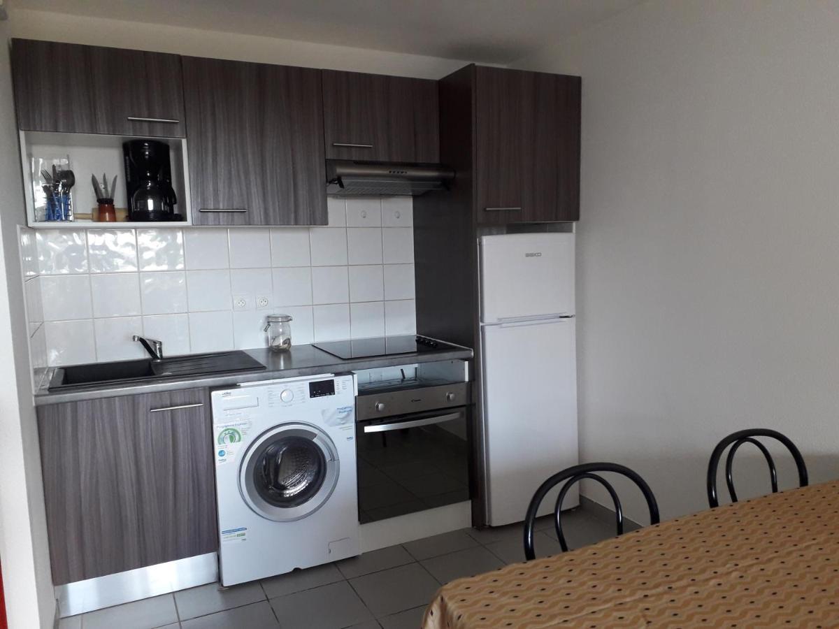Bel Appartement En Residence Avec Parking Prive Arvert 외부 사진