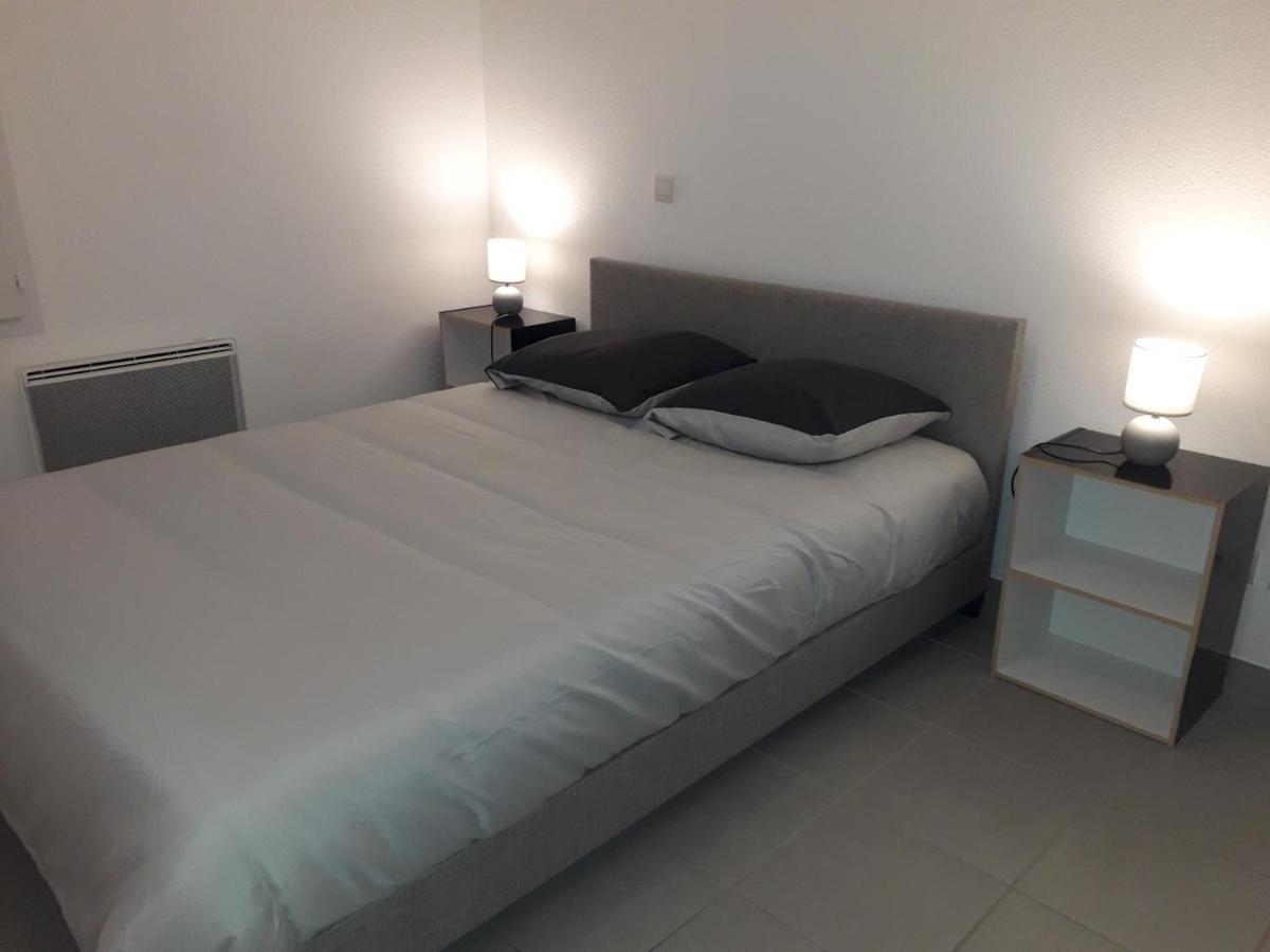 Bel Appartement En Residence Avec Parking Prive Arvert 외부 사진